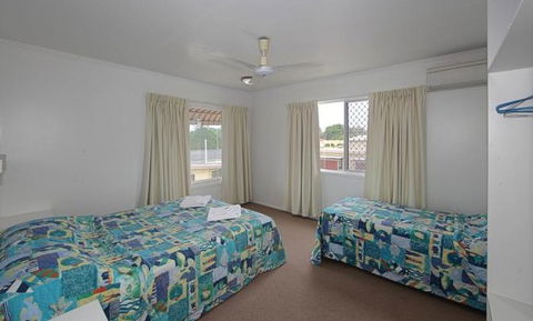 Pacific Sun Motor Inn - Maitland Accommodation 2