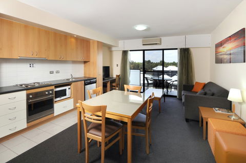Assured Ascot Quays Apartment Hotel - Maitland Accommodation 2