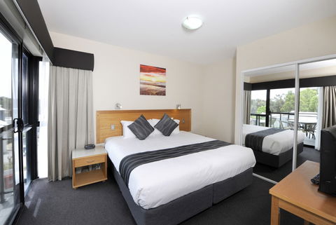 Assured Ascot Quays Apartment Hotel - Maitland Accommodation 3