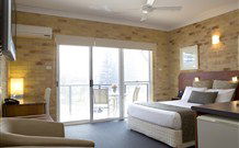 Yamba Beach Motel - Yamba - Maitland Accommodation 1