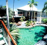 Bay Village Tropical Retreat - Maitland Accommodation