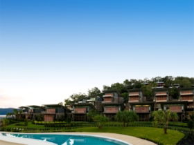 Yacht Club Villas - Maitland Accommodation 1
