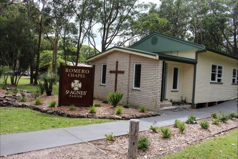 The Francis Retreat - Maitland Accommodation 10