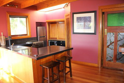 Bridge View Retreat - Maitland Accommodation 1