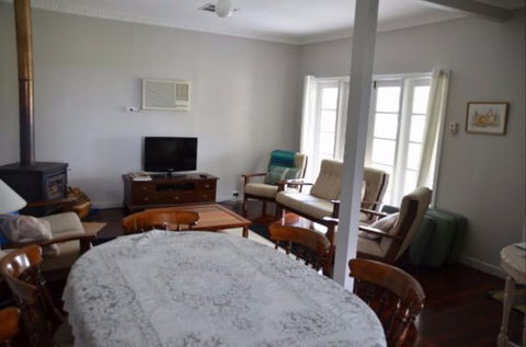 Sandy Lake Farm Stay Accommodation Gingin WA - Maitland Accommodation 7