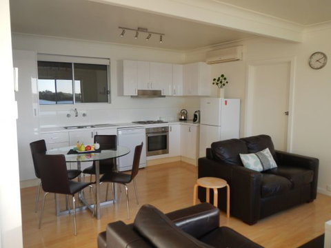 Washpool Retreat - Maitland Accommodation 3