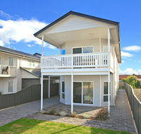 Century 21 SouthCoast White Caps - Maitland Accommodation