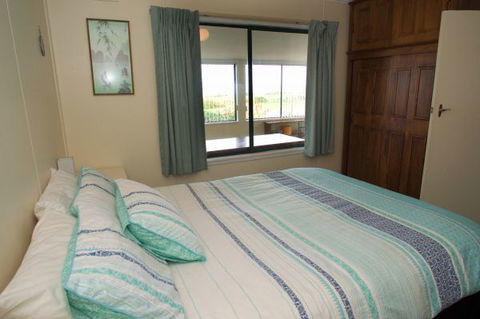 Beach Point - Maitland Accommodation 6