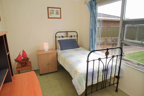 Beach Point - Maitland Accommodation 7