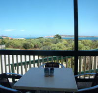 Elliston Waterloo Bay Tourist Park - Maitland Accommodation