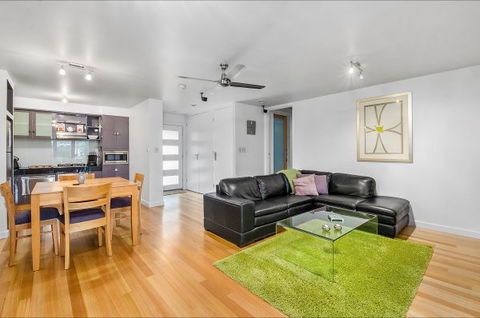 Mount Gambier Accommodation - Maitland Accommodation 2