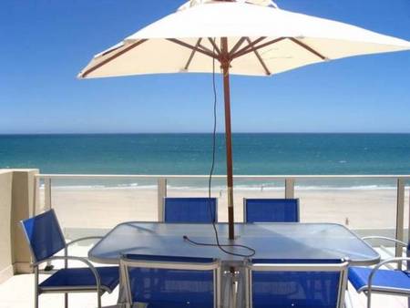 Adelaide Luxury Beach House - Maitland Accommodation 0