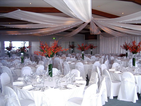 Ocean Beach Hotel - Maitland Accommodation 5