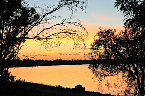 17 QED Lakehouse - Maitland Accommodation 7