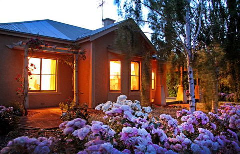 Beauchamp House - Maitland Accommodation 1