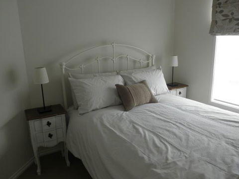 C&C's Bed And Breakfast - Maitland Accommodation 3