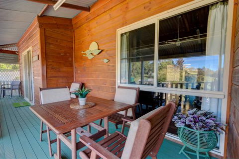 All About Me Bed And Breakfast - Maitland Accommodation 5
