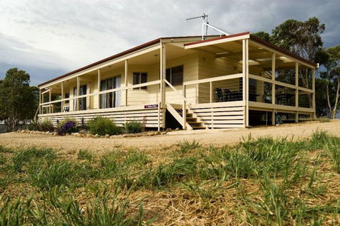 Allusion Cottages - Maitland Accommodation 0