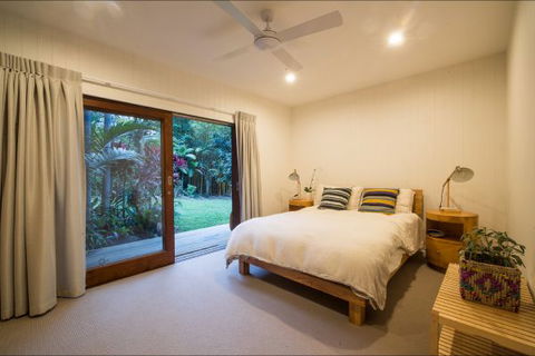 Apalie Retreat - Maitland Accommodation 2
