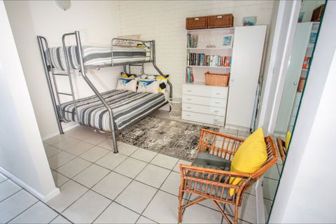 Arlingtons Accommodation - Maitland Accommodation 8