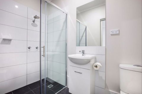 Caringbah Hotel - Maitland Accommodation 4