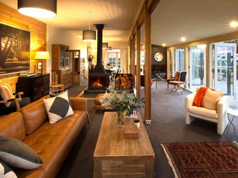 Frenchman's River - The Helmsman's House - Maitland Accommodation 3