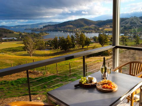 Frenchman's River - The Helmsman's House - Maitland Accommodation 8