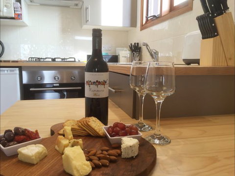 Jonathan Art Centre - Jarramarrumba House - Maitland Accommodation 5