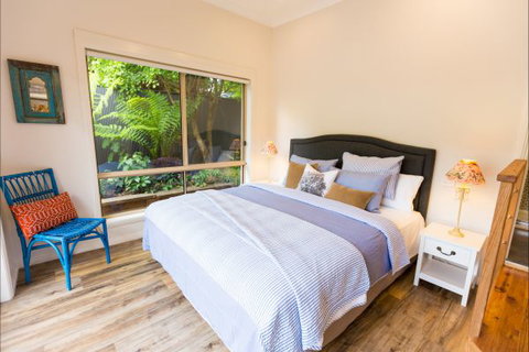 La Flotte - Maitland Accommodation 5