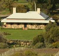 White Hill Estate - Maitland Accommodation
