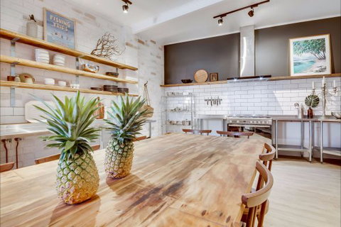 Stranded Beach Stay Yeppoon - Maitland Accommodation 5