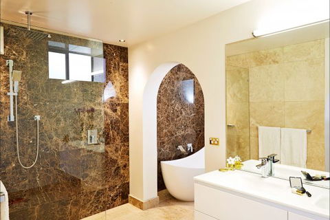 The Suites, Villa Belgravia - Maitland Accommodation 2