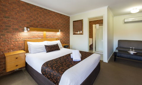 Advance Motel - Maitland Accommodation 3