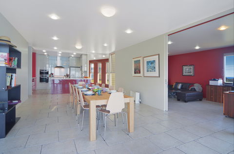 Albatross - Maitland Accommodation 5