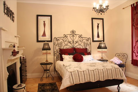 Azalea Cedar-Rose Villa - Maitland Accommodation 0