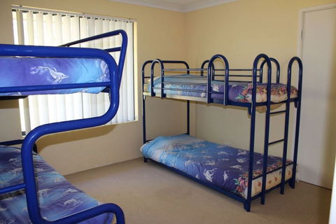 BeachnBush - Maitland Accommodation 4