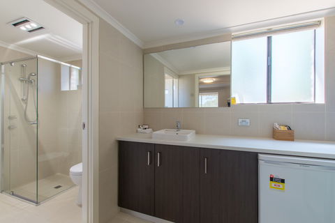 Mick O'Shea's - Maitland Accommodation 2