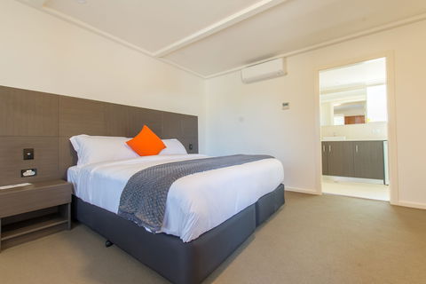 Mick O'Shea's - Maitland Accommodation 4