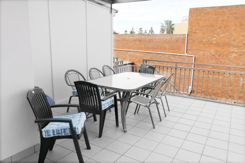 Myola Coogee Accommodation - Maitland Accommodation 7