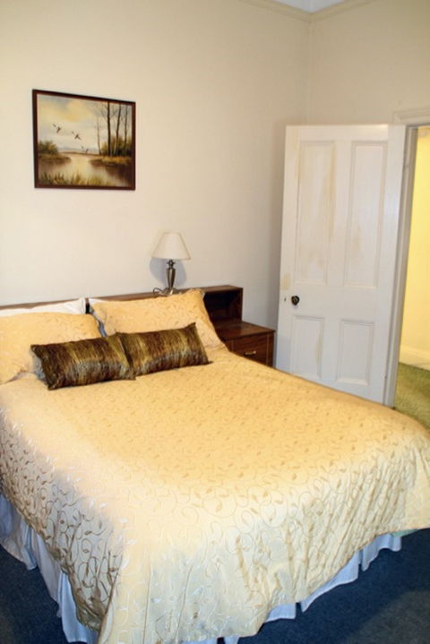 Squatters Cottage - Maitland Accommodation 2