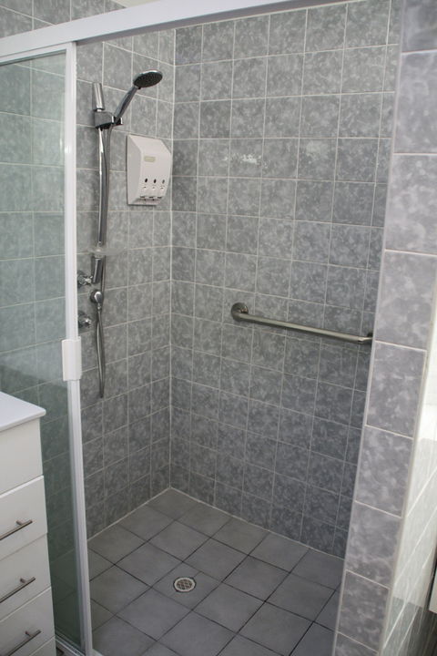 Squatters Cottage - Maitland Accommodation 3