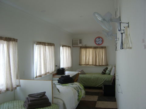 Squatters Cottage - Maitland Accommodation 9