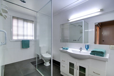 Tamar River Villas - Maitland Accommodation 3