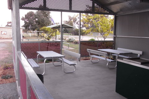 Ariah Park Camping Ground - Maitland Accommodation 0