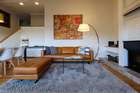 Arthouse Freycinet - Maitland Accommodation 1