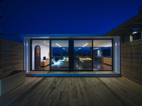 Avalon City Retreat - Maitland Accommodation 1