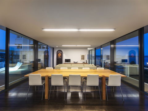 Avalon City Retreat - Maitland Accommodation 3