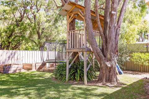 Baudin On Bay - Maitland Accommodation 7