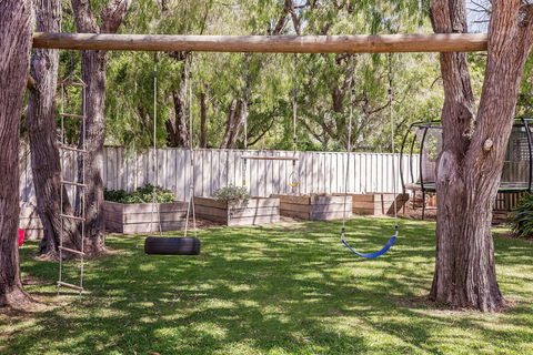 Baudin On Bay - Maitland Accommodation 8