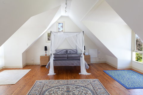 Blue Peace: Blue Mountains Home - Maitland Accommodation 3